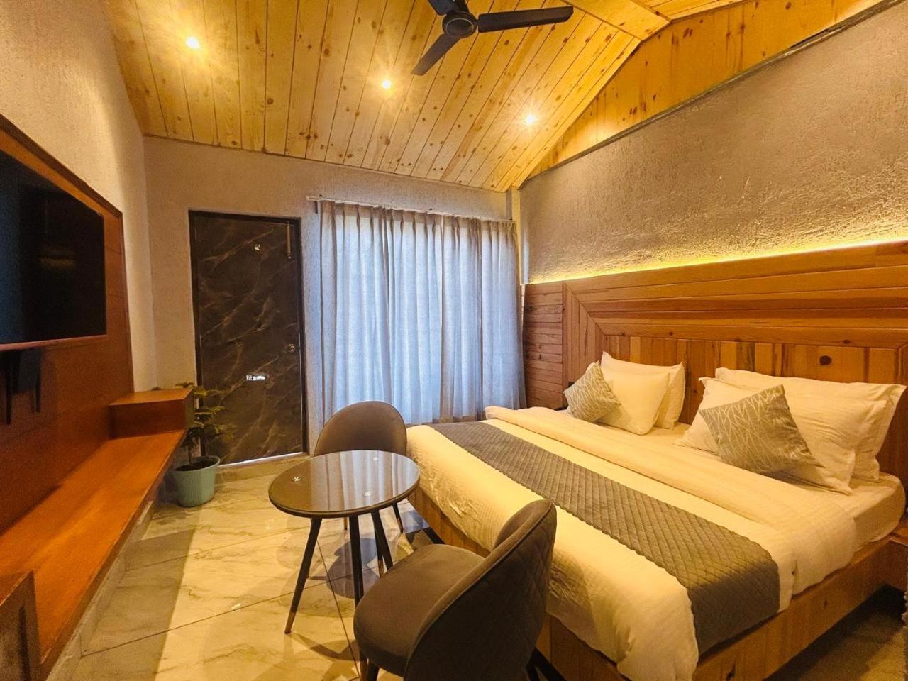 Living On The Edge A Luxury Stay Mussoorie Exterior photo
