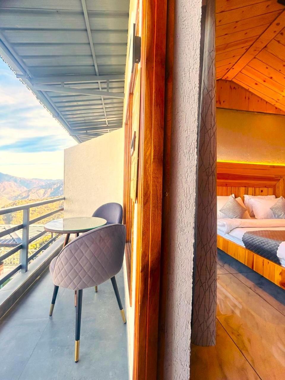 Living On The Edge A Luxury Stay Mussoorie Exterior photo