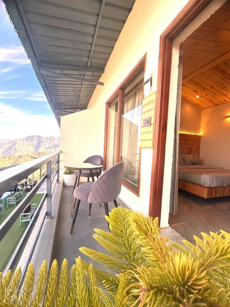 Living On The Edge A Luxury Stay Mussoorie Exterior photo