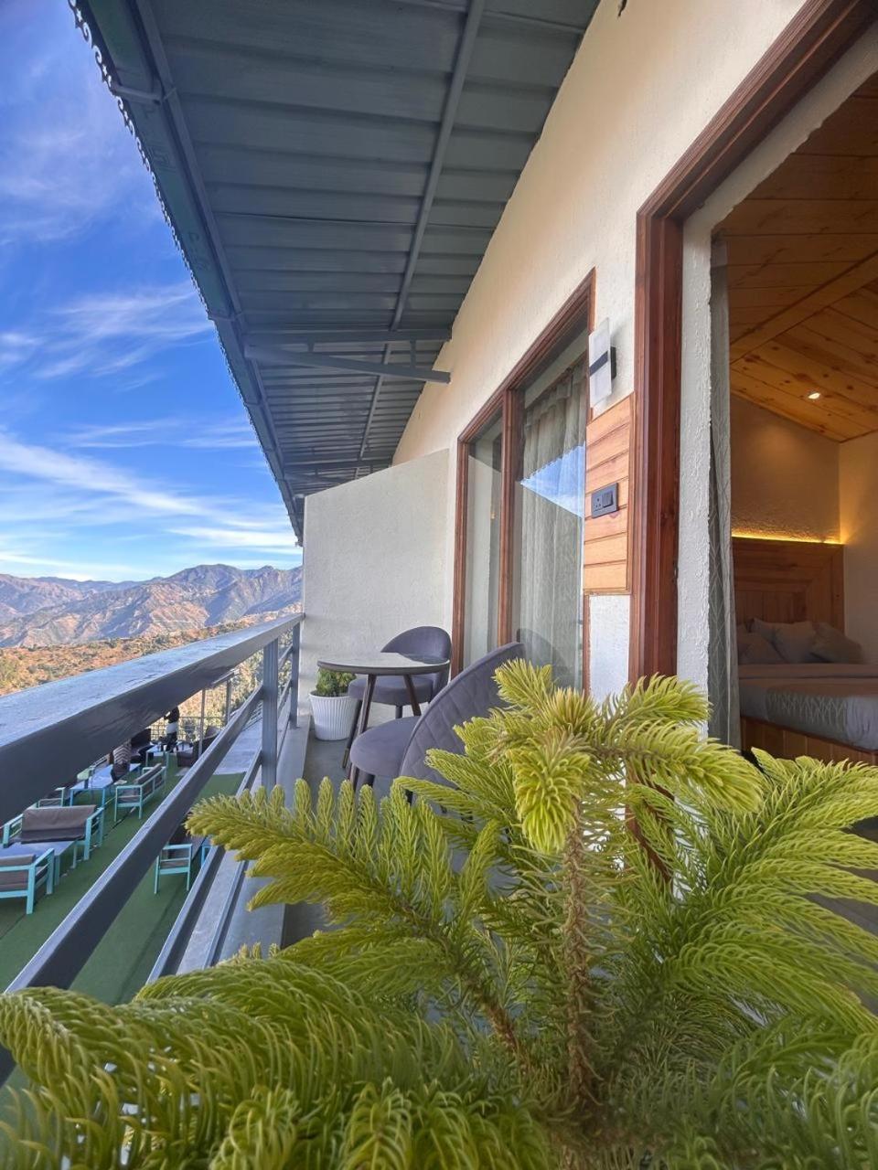 Living On The Edge A Luxury Stay Mussoorie Exterior photo