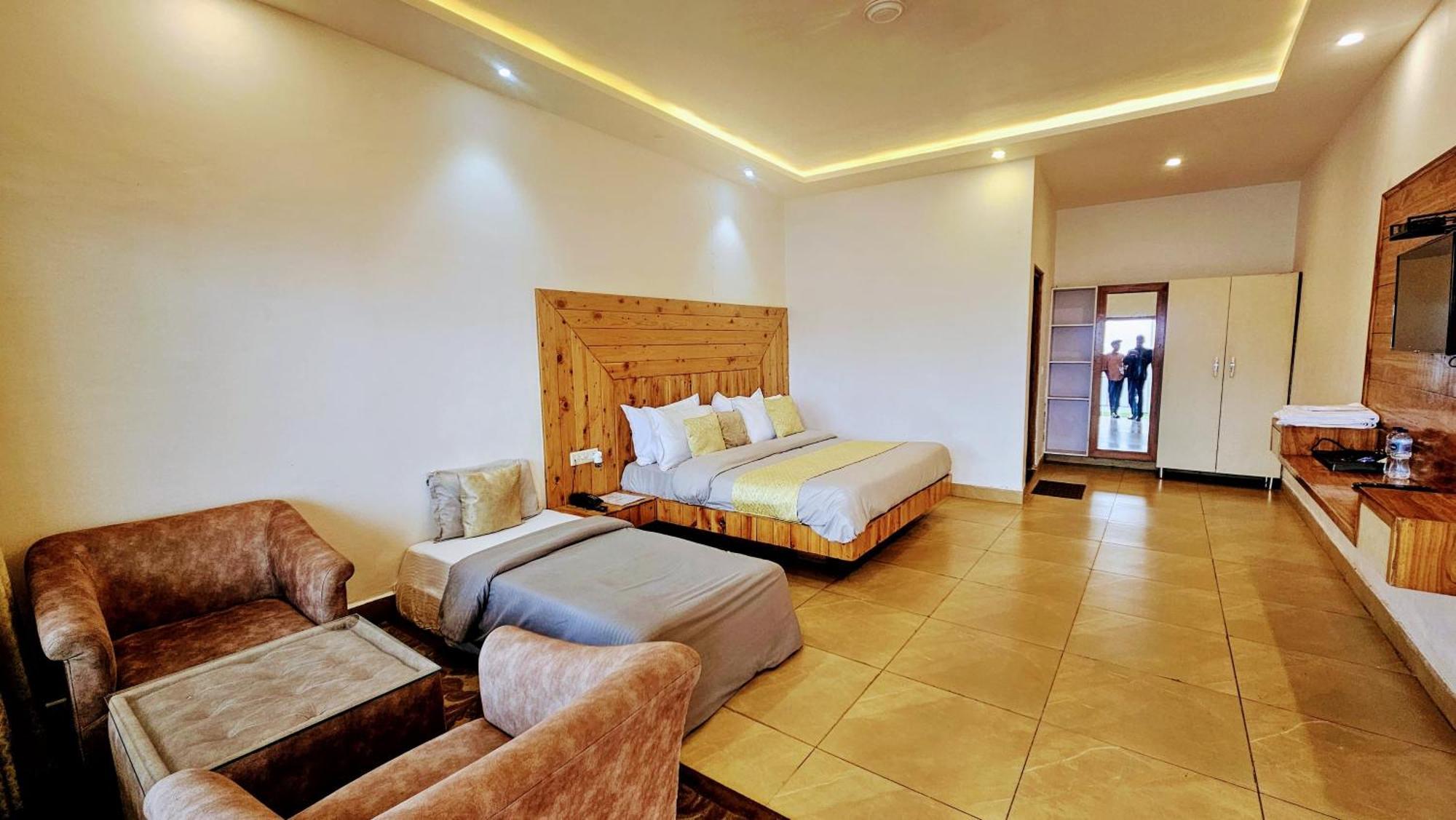 Living On The Edge A Luxury Stay Mussoorie Exterior photo
